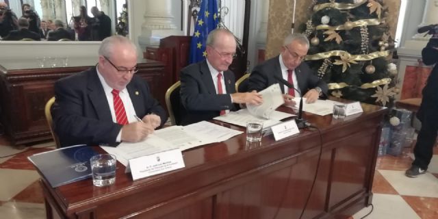 La UCAM, el ayuntamiento de Málaga y el COE firman un protocolo de intenciones para construir e implantar en la ciudad malague&ntilde;a 'La Universidad del Deporte' - 2, Foto 2
