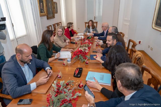 La Junta de Gobierno Local aprueba una inversión de 415.000 euros para programas de Servicios Sociales - 1, Foto 1
