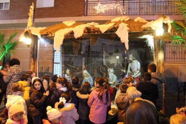 Comienza de forma oficial la programación de Navidad en Puerto Lumbreras con el pregón y la inauguración del Belén Municipal - 3, Foto 3