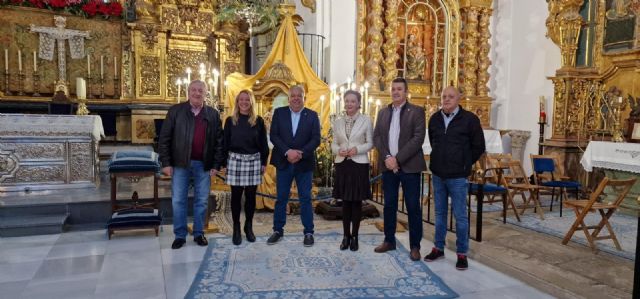 El Paso Azul dará la bienvenida a la Navidad con el encendido del árbol, la inauguración del Belén y la actuación de La Peña de La Jarapa el 21 de diciembre - 1, Foto 1