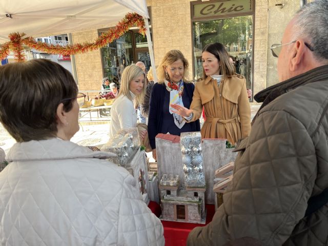 Amplia variedad de productos artesanales en el Mercadillo Tradicional Navideño - 2, Foto 2