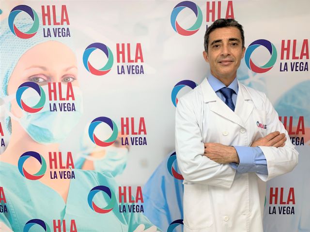 El Dr. Andrés Arroyo Tristán, cirujano torácico de HLA La Vega, Foto 1