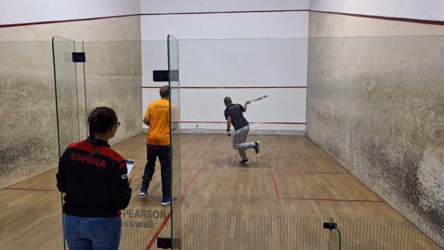 El pinatarense Pablo Elías Martínez se alza con el campeonato de España de squash inclusivo - 1, Foto 1