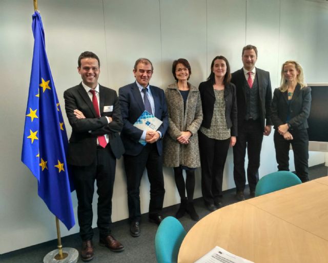 La Comisaria de empleo Thyssen asegura a Pedreño el apoyo a la economía social con medidas concretas - 1, Foto 1