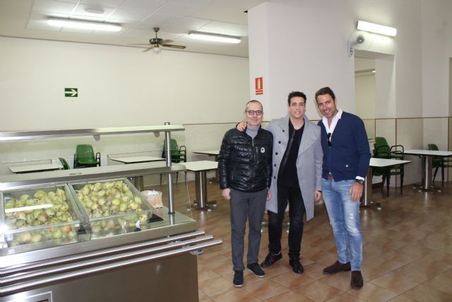 El cantante murciano Xuso Jones dona la recaudación del concurso Pizza Solidaria de Oven a Jesús Abandonado - 2, Foto 2