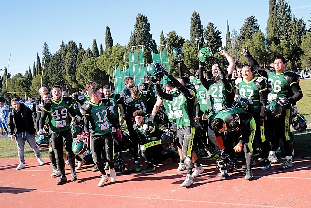 Potros de Fuengirola se llevan la VI Destina Bowl en un campo en condiciones lamentables - 1, Foto 1