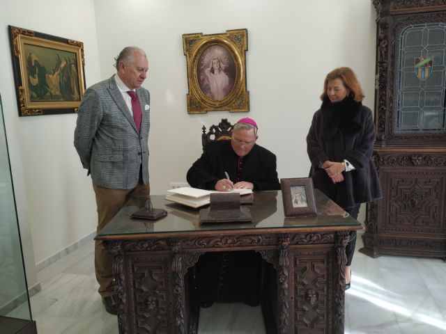 Visita Pastoral del obispo de Cartagena, Monseñor D. José Manuel Lorca Planes, al Paso Blanco - 1, Foto 1