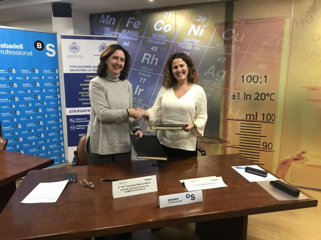 El Colegio Oficial de Químicos y el Banco Sabadell firman un convenio de colaboración - 2, Foto 2