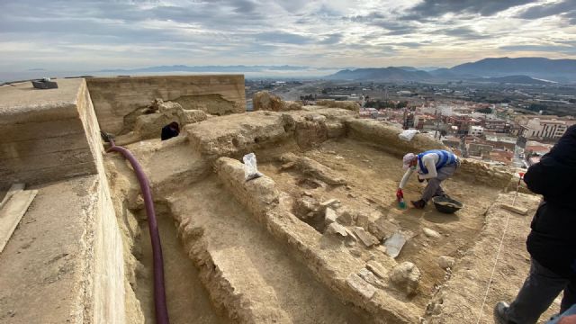 Cultura ejecuta unas obras para restaurar y reforzar la muralla del Castillo de Nogalte - 1, Foto 1