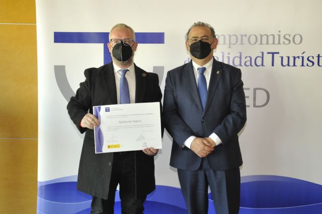El destino turístico Molina de Segura recibe en FITUR 2022 un diploma de reconocimiento al compromiso para la mejora continuada de la calidad turística - 1, Foto 1