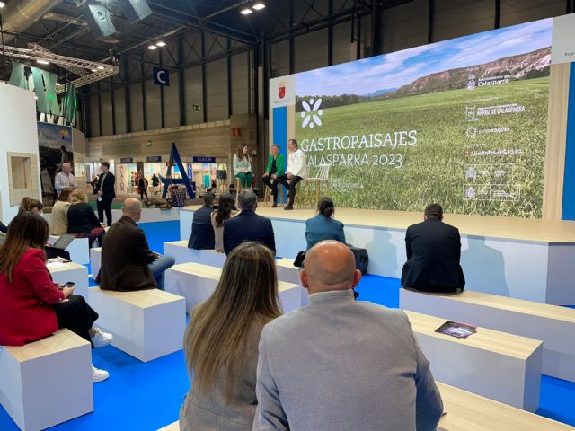 El Ayuntamiento de Calasparra presenta en FITUR el foro Internacional “Gastropaisajes Calasparra 2023” - 4, Foto 4