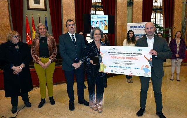Una app de digitalización del patrimonio cultural, una de moda y otra de fabricación de robots ganan el II Concurso Emprende Joven - 4, Foto 4