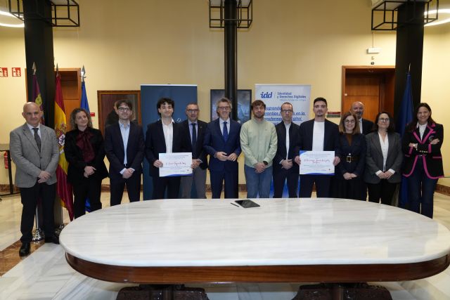 La Universidad de Murcia y la Fundación Integra renuevan la Cátedra de Identidad y Derechos Digitales y entregan sus premios anuales - 3, Foto 3