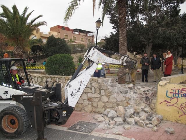 Comienzan las obras de mejoradel entorno histórico de las ermitas de El Calvario en Lorca con una inversión regional de 490.000 euros - 1, Foto 1