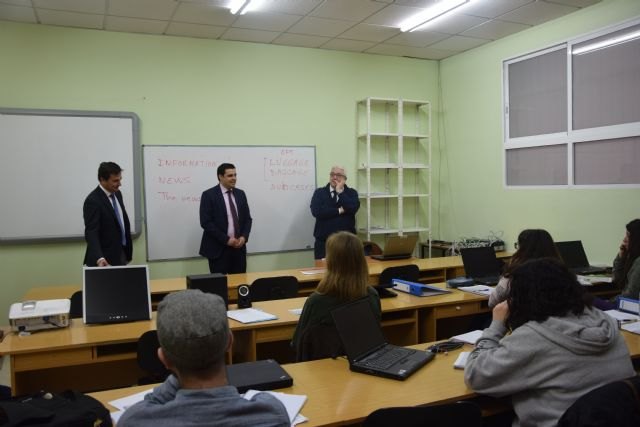 La Comunidad casi duplica en tres años su oferta formativa de idiomas al pasar de 77 a 136 cursos - 1, Foto 1