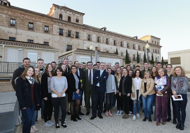 Una treintena de profesionales de empresas líderes alemanas se forman en la UCAM - 1, Foto 1