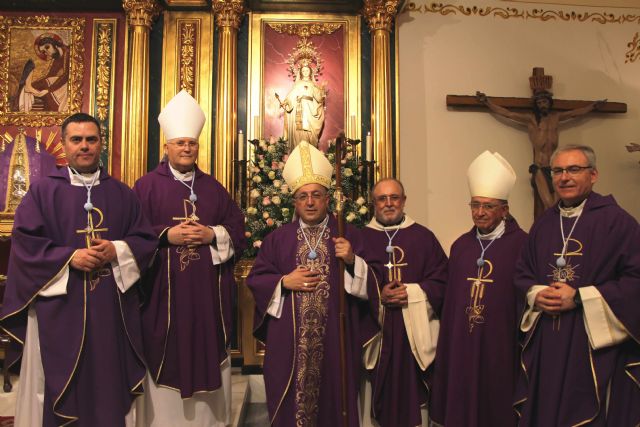 Mons. Ginés García Beltrán se consagra a La Señora - 5, Foto 5