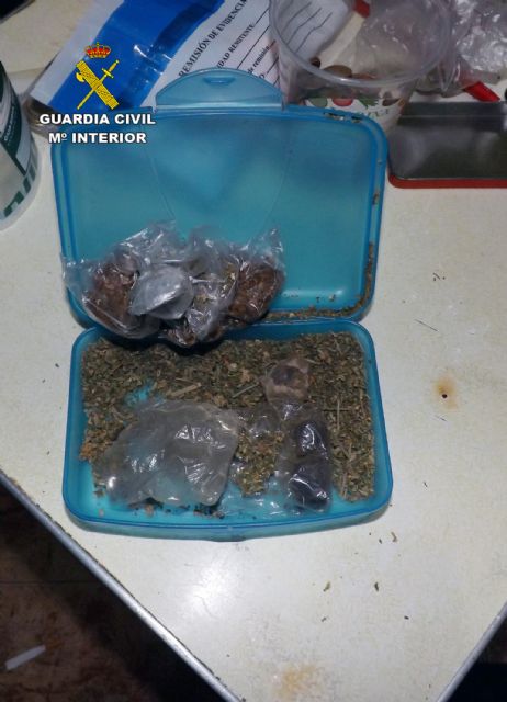La Guardia Civil desmantela un punto de venta de droga al menudeo en Archena - 5, Foto 5