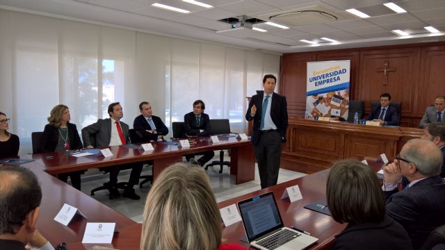 UCAM Universidad y Liderazgo Empresarial - 1, Foto 1