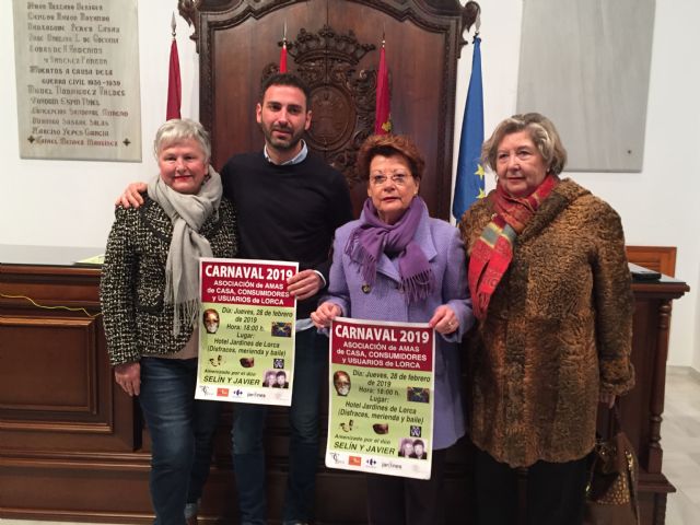 La Asociación de Amas de Casa conmemora el Carnaval el jueves 28 de febrero con una gala musical amenizada por Javier y Selín en el Hotel Jardines de Lorca - 1, Foto 1