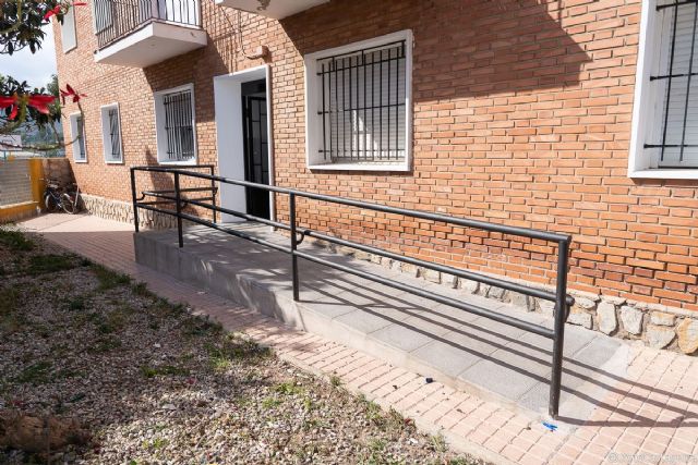Finalizan las obras de adaptación de viviendas sociales para personas con discapacidad en El Estrecho de San Ginés - 1, Foto 1
