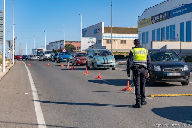 La campaña de control de autobuses escolares se salda con dos denuncias en Cartagena - 1, Foto 1
