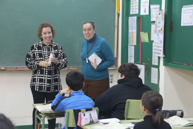 Una campaña municipal de salud bucodental ofrece  revisiones gratuitas a niños de 10 a 12 años - 2, Foto 2