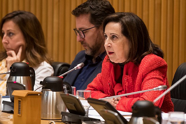 Robles defiende la política de Defensa como una política de Estado y como un bien público - 1, Foto 1