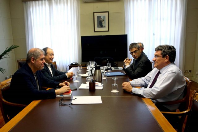 Escrivá se reúne con el secretario general de CC.OO. y con el presidente de Cepyme - 1, Foto 1
