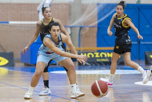 Lucas Fernández debuta en el banquillo del Hozono Global Jairis con victoria frente a Celta Zorka Recalvi - 5, Foto 5