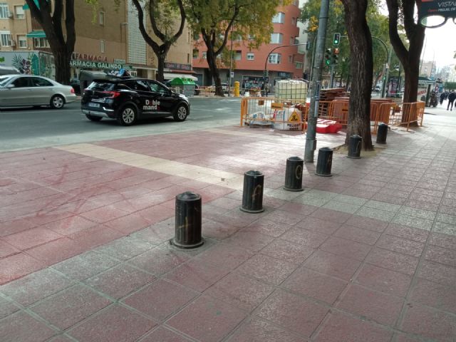 La ampliación de aceras con el Plan de Movilidad es una de las mayores chapuzas que se recuerda en Murcia - 2, Foto 2