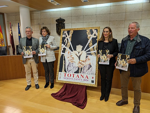 Presentan el programa de actividades culturales, sociales y religiosas de la Semana Santa de 2024, Foto 1