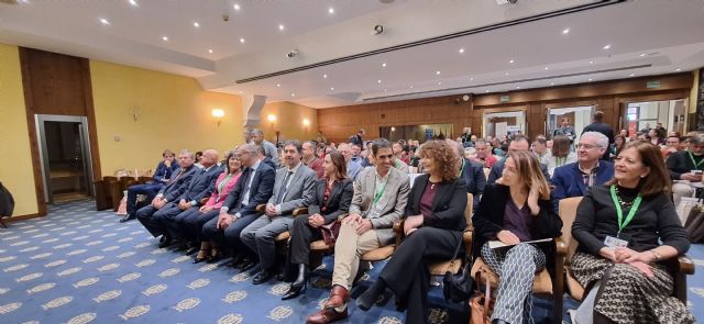 El Ministerio ha invertido más de 750 millones de euros en Educación y Formación Profesional en la Región de Murcia en los últimos cuatro a&ntilde;os - 2, Foto 2