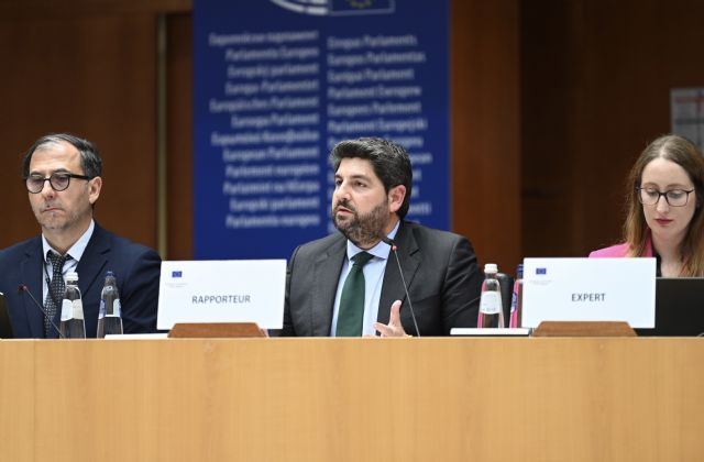 La UE avala el dictamen de López Miras para reforzar la Defensa europea reduciendo las dependencias frente a terceros - 3, Foto 3