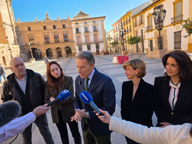 El Ayuntamiento de Lorca modifica la tasa de terrazas para que los hosteleros abonen solo el periodo que necesitan - 2, Foto 2