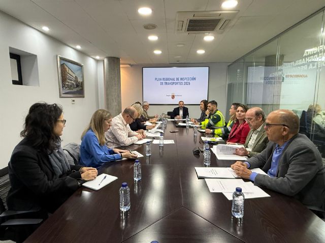 Fomento presenta el Plan regional de Inspección de Transportes 2026 para luchar contra el intrusismo y reforzar la seguridad vial - 2, Foto 2