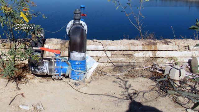 La Guardia Civil detecta m�s de 900 infraestructuras ilegales de extracci�n y acumulaci�n de agua, Foto 2