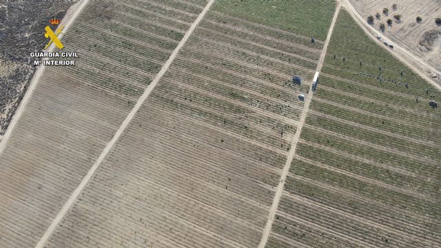 La Guardia Civil detecta m�s de 900 infraestructuras ilegales de extracci�n y acumulaci�n de agua, Foto 5