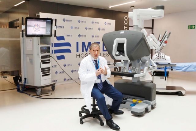 El Hospital IMED Virgen de la Fuensanta incorpora el sistema quirúrgico Da Vinci - 2, Foto 2