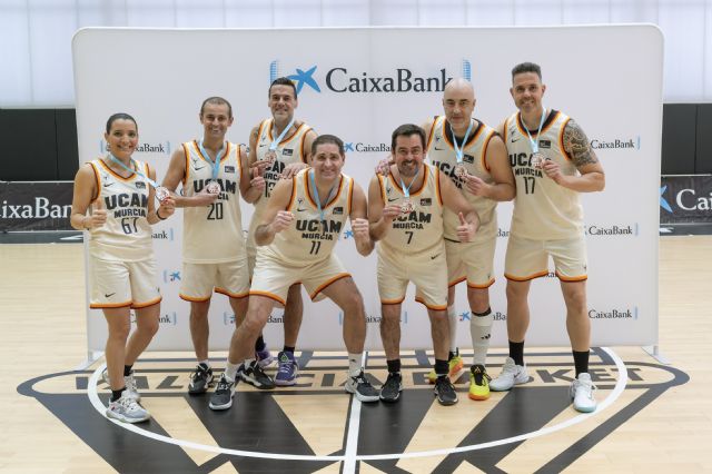 UCAM Murcia se lleva el bronce de la primera edición del 'Partido de las Aficiones CaixaBank' en Valencia - 5, Foto 5