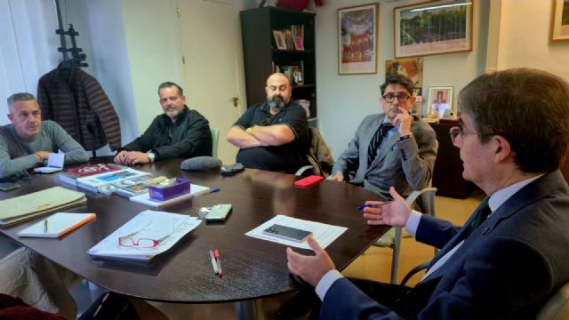 El Ayuntamiento de Murcia ultima con los vendedores las bases de adjudicación de los puestos vacantes en las 8 plazas de abastos municipales - 2, Foto 2