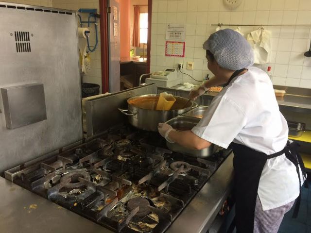 Se adjudica la gestión del servicio de comedor-catering de varios servicios públicos municipales dependientes del Ayuntamiento de Totana - 1, Foto 1