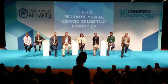 La presidenta y portavoz del PP de Totana, Isabel Maria Sánchez Ruiz, es designada nueva Secretaria Ejecutiva de Artesanía y Comercio del PP de la Región de Murcia, Foto 6