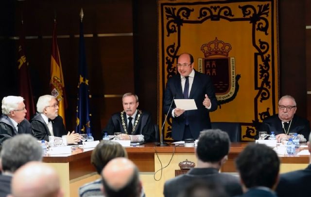 Pedro Antonio Sánchez destaca el trabajo útil e impecable del Consejo Jurídico, que ha duplicado sus dictámenes en los últimos años - 3, Foto 3