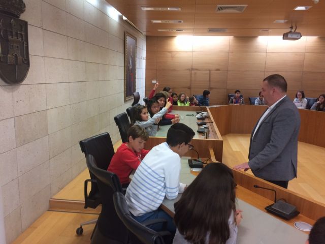 School visits of primary education students to the City Council begin, Foto 7