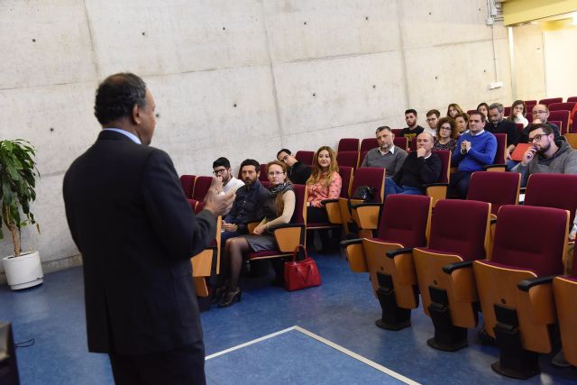 La UMU ofrece una conferencia sobre el turismo a nivel global, ámbito en el que España ocupa un puesto de liderazgo - 2, Foto 2