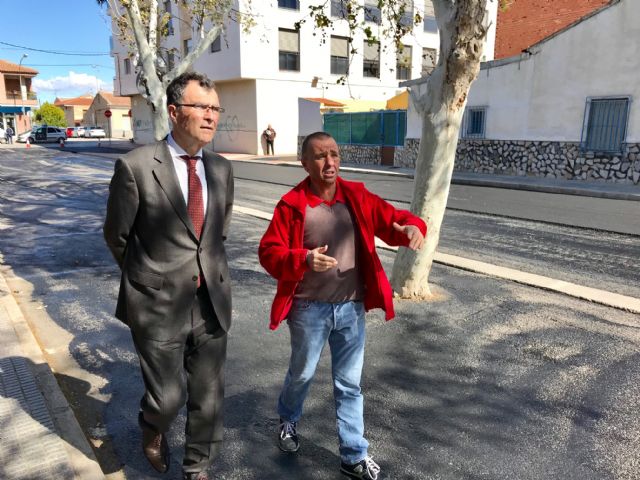 El Ayuntamiento mejora los accesos al campo de fútbol de El Raal - 1, Foto 1