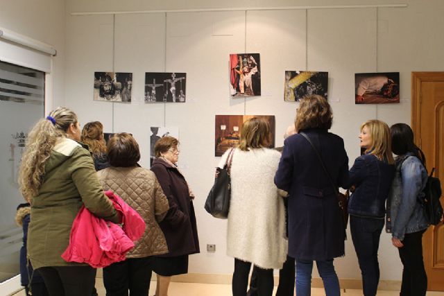 El cielo de Lorquí se llena de farolillos solidarios en beneficio de Cáritas - 1, Foto 1