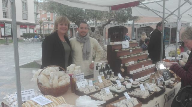 La II Muestra Artesana ha presentado este fin de semana productos alfareros y oficios artesanos varios a los visitantes, Foto 8