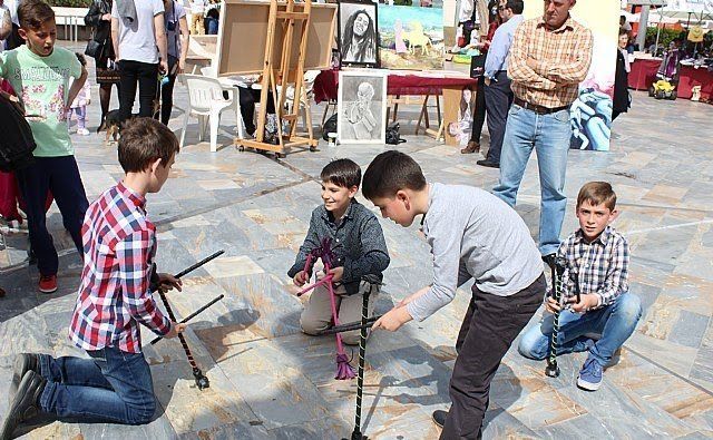 The "Plaza Solidaria" is held this Sunday, March 24 in the Plaza de la Balsa Vieja with the Solidarity Market, entertainment and popular games
